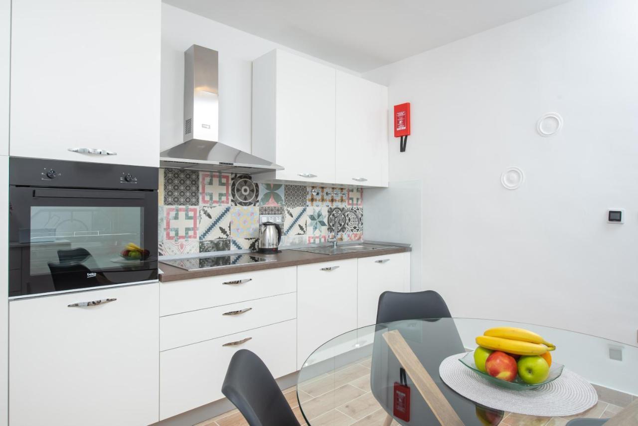 Kaštel Štafilić Apartment Kiki מראה חיצוני תמונה